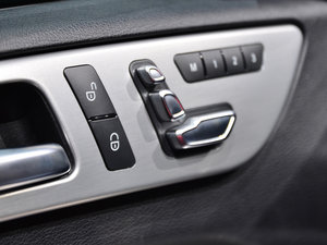 2015GLE 450 AMG 4MATIC п؅^(q)