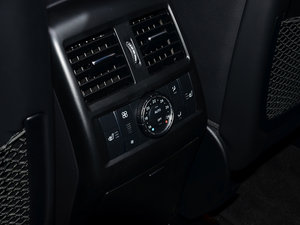 2015GLE 450 AMG 4MATIC п؅^(q)