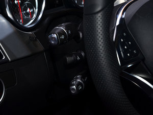 2015GLE 450 AMG 4MATIC п؅^(q)