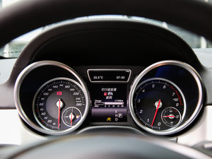 2015GLE 400 4MATIC x