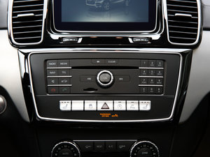 2015GLE 400 4MATIC {