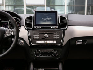 2015GLE 400 4MATIC п_