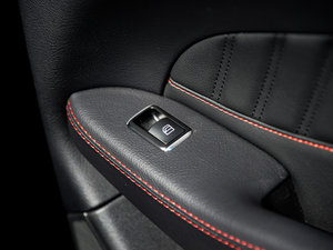 2015GLE 450 AMG 4MATIC п؅^(q)