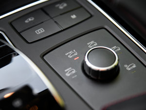 2015GLE 450 AMG 4MATIC п؅^