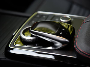 2015GLE 450 AMG 4MATIC п؅^