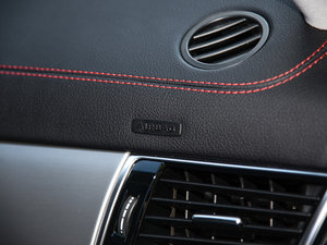 2015GLE 450 AMG 4MATIC п؅^(q)