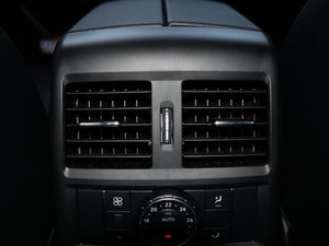 2015GLE 450 AMG 4MATIC п؅^(q)