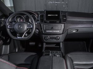 2015GLE 450 AMG 4MATIC п؅^(q)