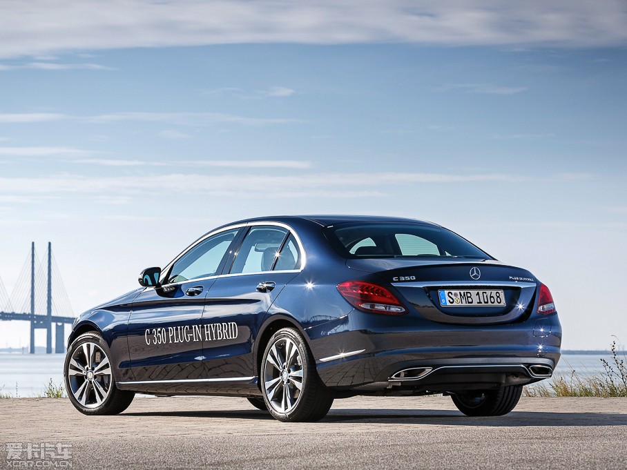 2015��YC�����ʽ��τ���(�M��) C 350