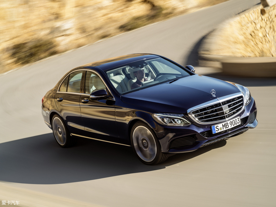 2015��YC�����ʽ��τ���(�M��) C 300