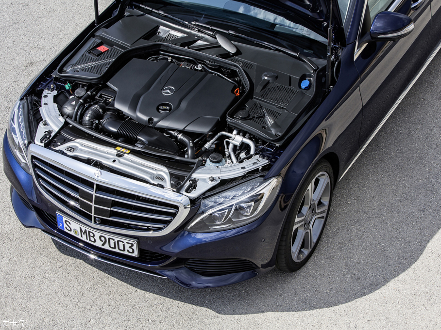 2015��YC�����ʽ��τ���(�M��) C 300