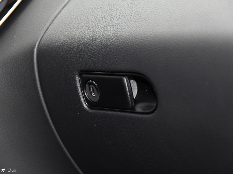 2015YC(j)(M(jn)) C 200