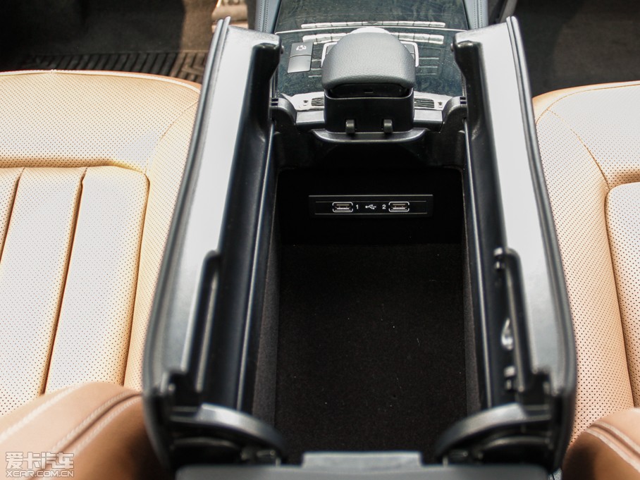 2015YCLS CLS 400 4MATIC