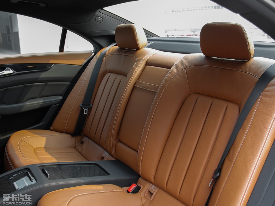 2015YCLS CLS 400 4MATIC