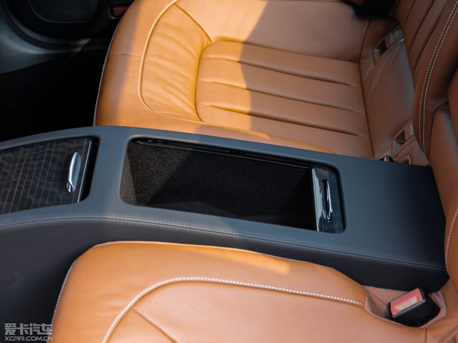 2015YCLS CLS 400 4MATIC