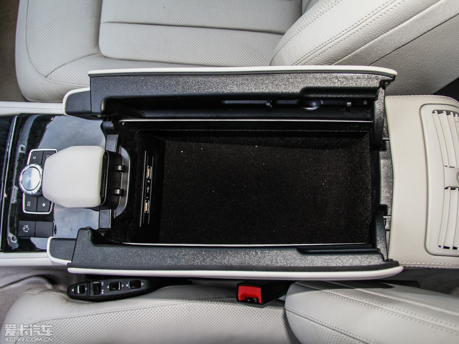 2015YCLS CLS 400 4MATIC