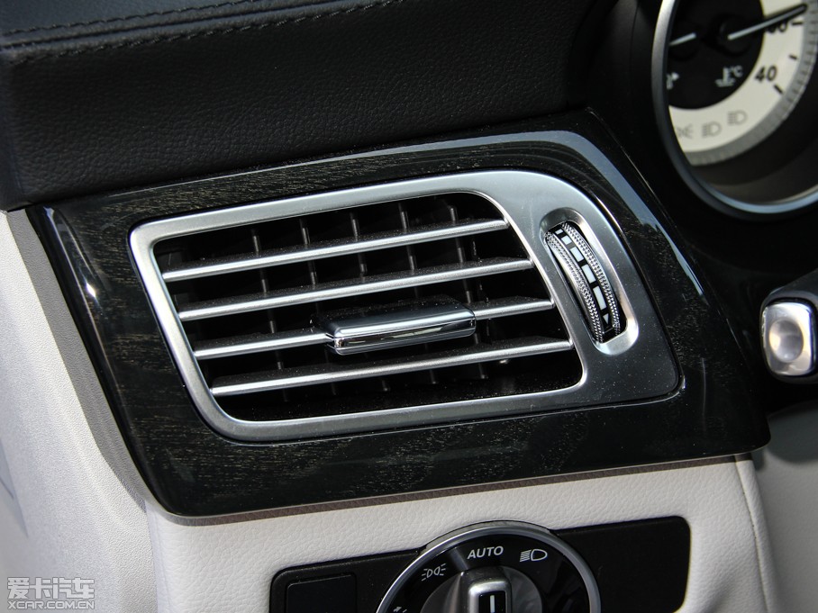 2015YCLS CLS 400 4MATIC