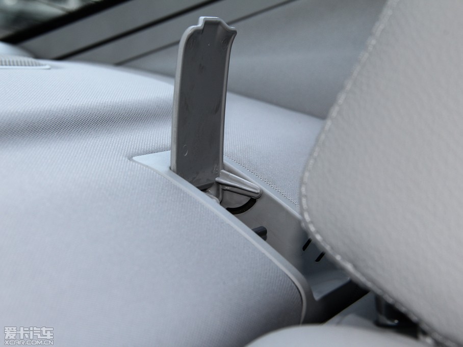 2015YCLS CLS 400 4MATIC