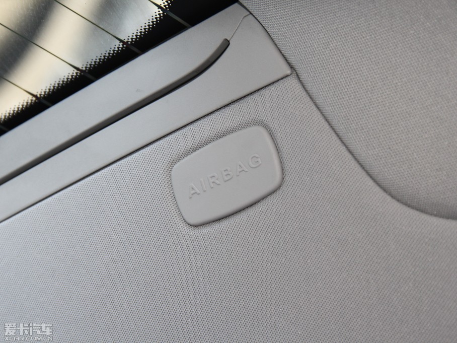 2015YCLS CLS 400 4MATIC