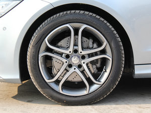 2015款CLS 260 轮圈