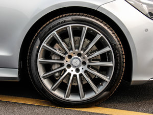 2015CLS 400 4MATIC ݆̥ߴ