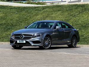 2015款CLS 400 4MATIC 左前45度