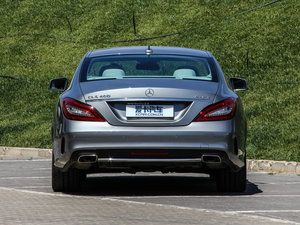 2015款CLS 400 4MATIC 正后	