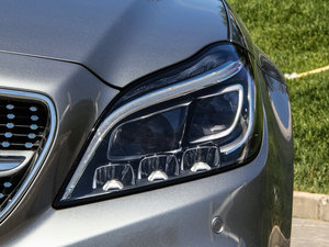 2015款CLS 400 4MATIC 大灯