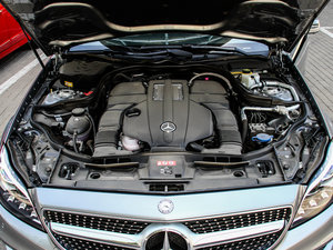 2015款CLS 400 4MATIC 发动机