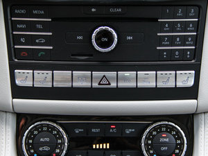 2015CLS 400 4MATIC п؅^