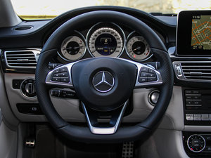 2015款CLS 400 4MATIC 方向盘