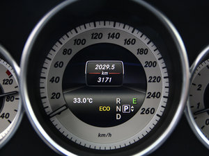 2015CLS 400 4MATIC п؅^