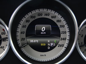 2015CLS 400 4MATIC п؅^