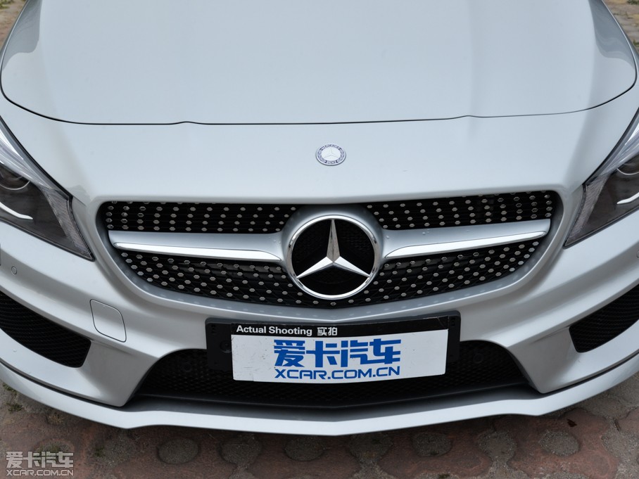 2015YCLA CLA 220 4MATIC