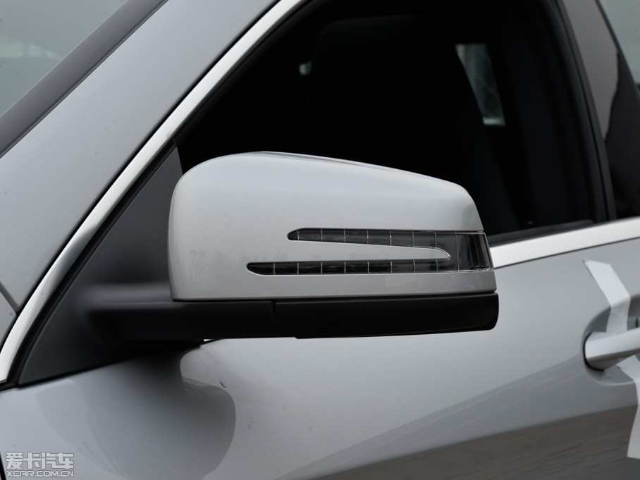 2015YCLA CLA 220 4MATIC