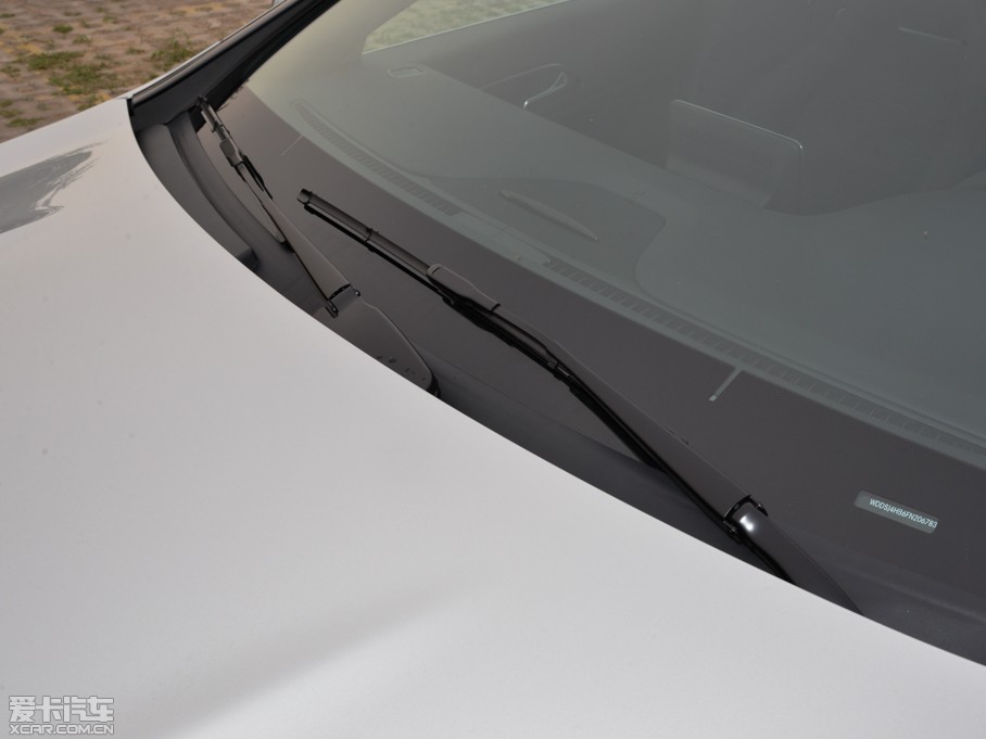 2015YCLA CLA 220 4MATIC