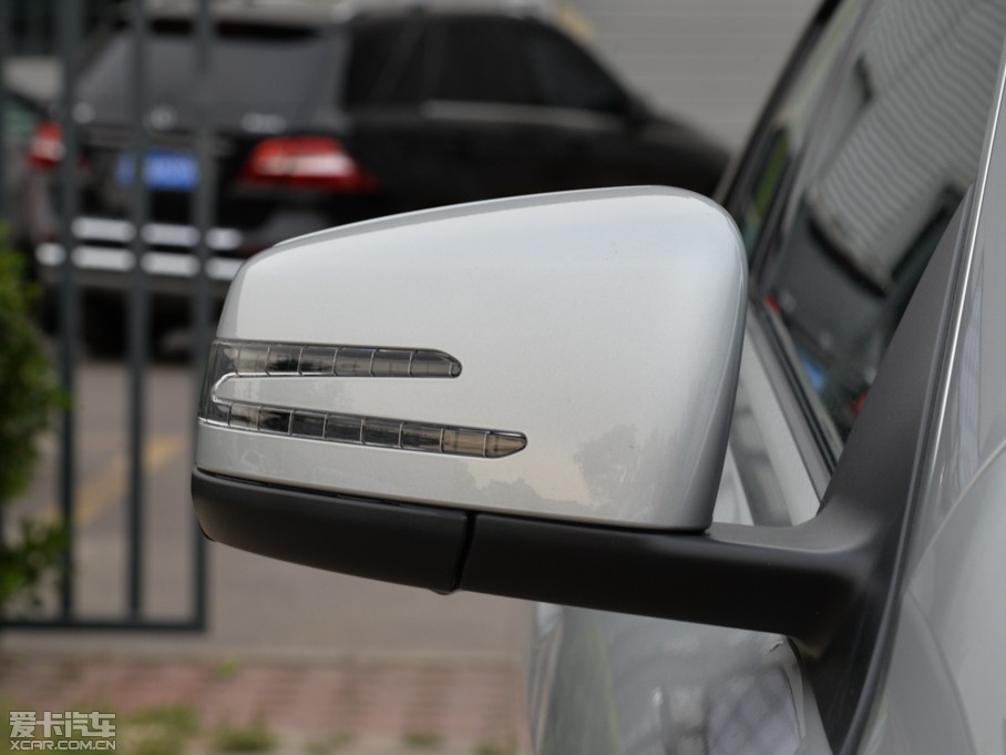 2015YCLA CLA 220 4MATIC