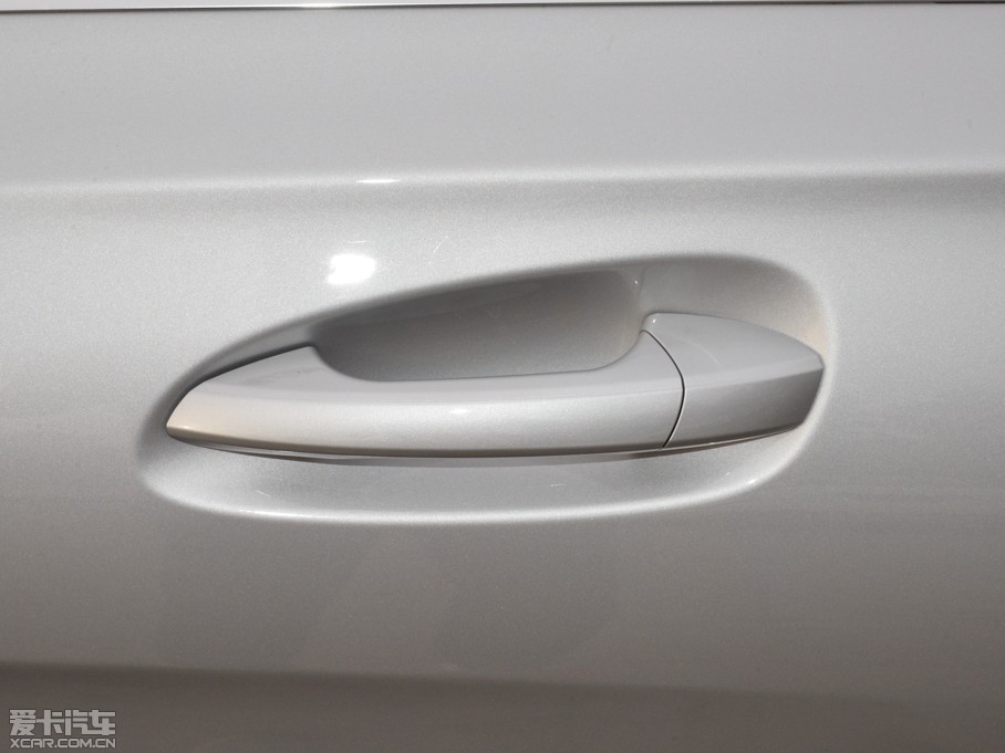 2015YCLA CLA 220 4MATIC