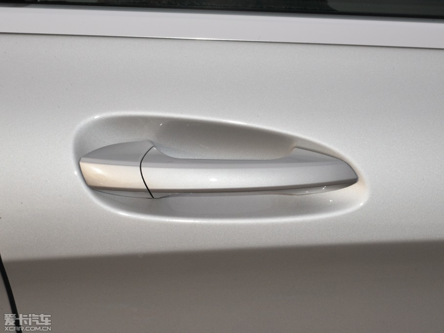 2015YCLA CLA 220 4MATIC