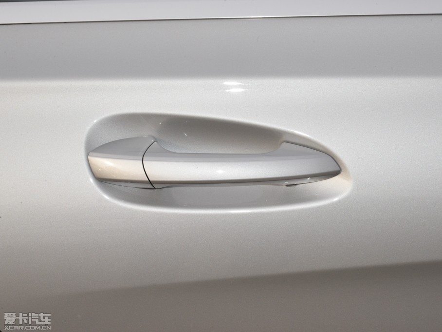 2015YCLA CLA 220 4MATIC