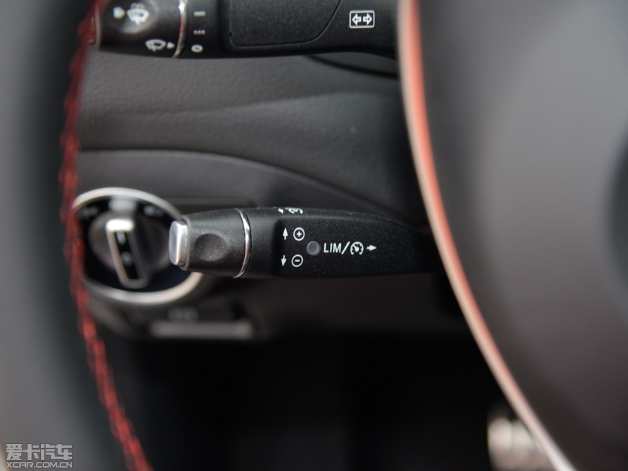 2015YCLA CLA 220 4MATIC