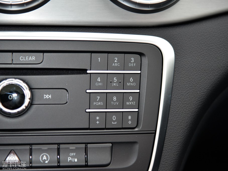 2015YCLA CLA 220 4MATIC