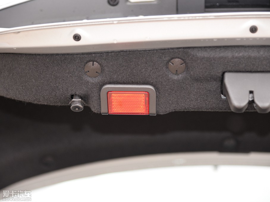 2015YCLA CLA 220 4MATIC