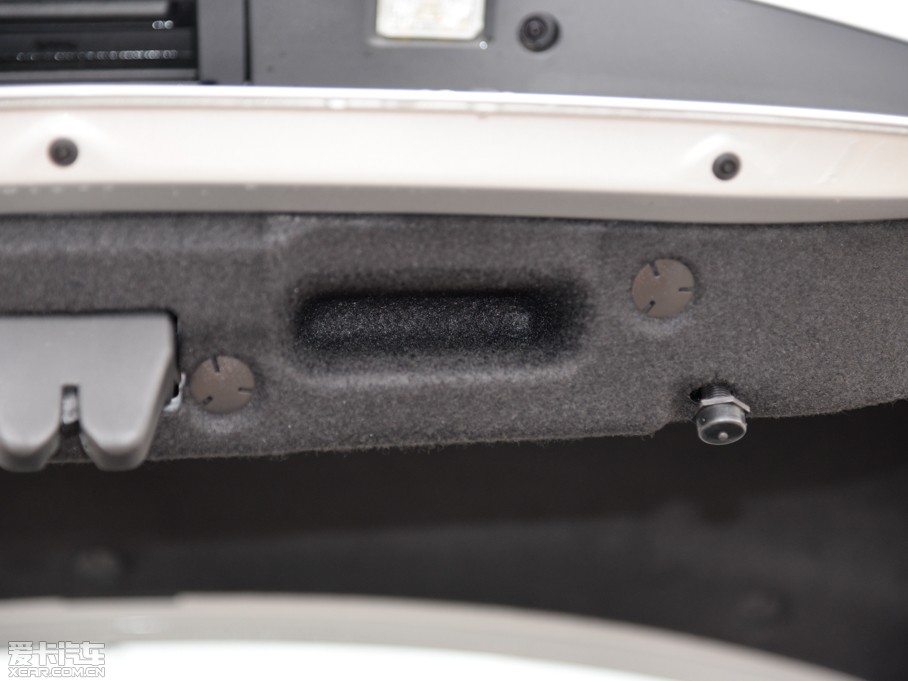 2015YCLA CLA 220 4MATIC