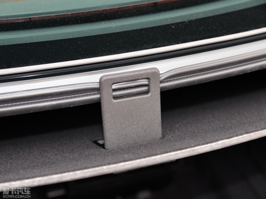 2015YCLA CLA 220 4MATIC