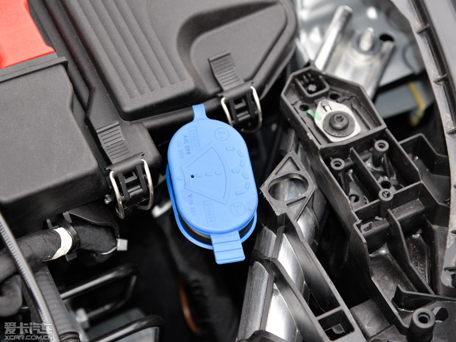 2015YCLA CLA 220 4MATIC