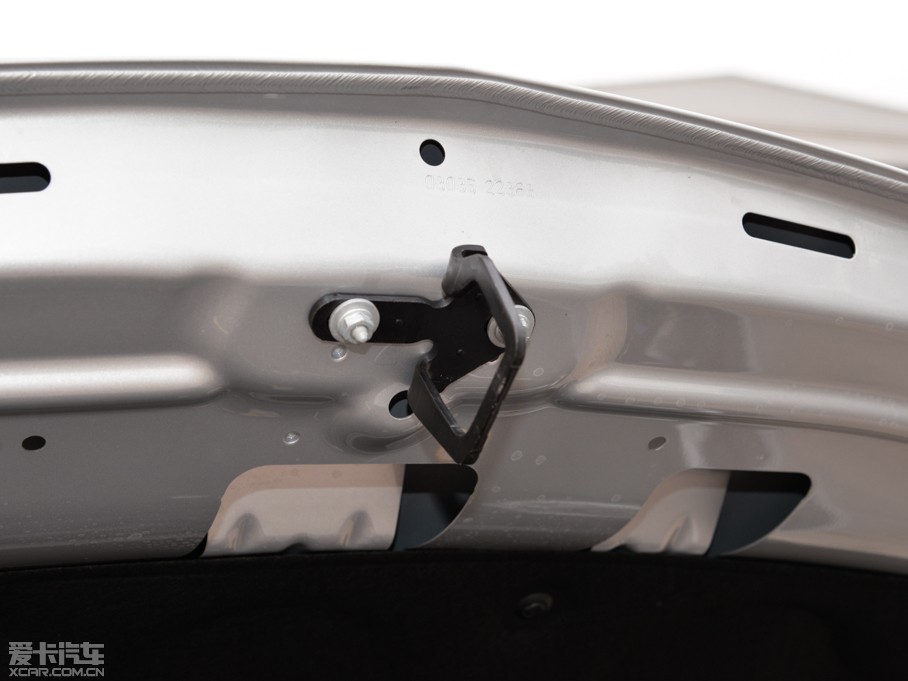 2015YCLA CLA 220 4MATIC