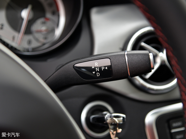 奔馳(進口)2015款奔馳CLA級