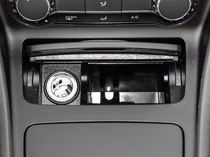 2015��CLA 200 �r���� ���g����