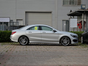 2015款CLA 220 4MATIC 整体外观